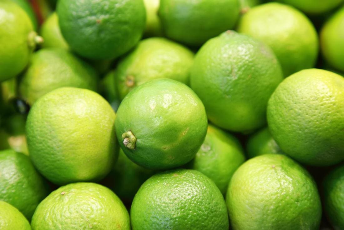 A pile of fresh limes