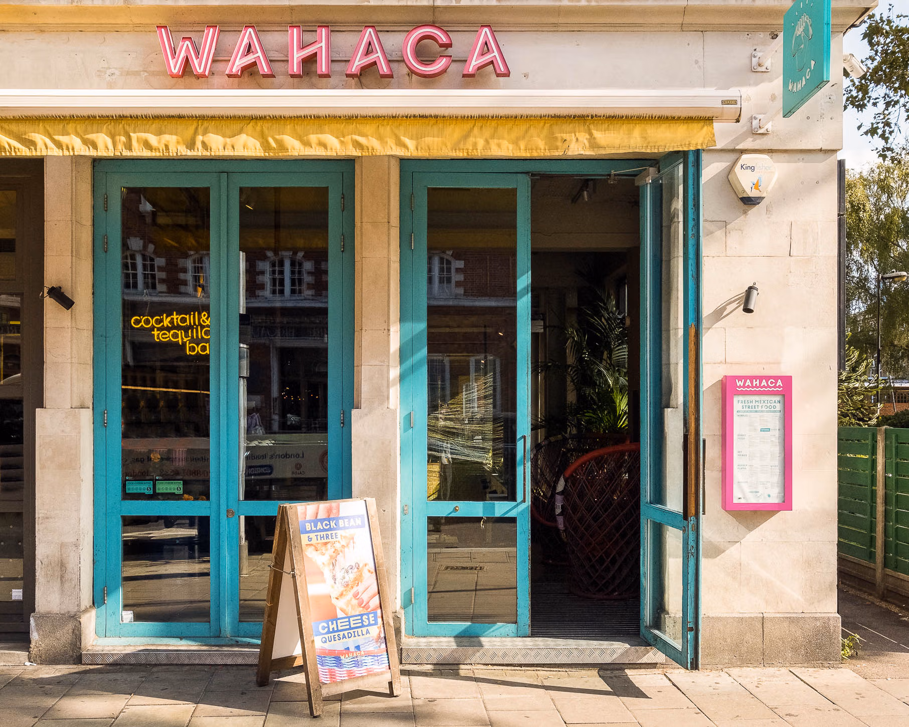 exterior of wahaca waterloo
